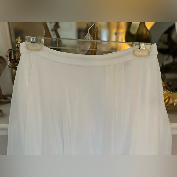 BHLDN Bridal Skirt, size 2 - Picture 4 of 8